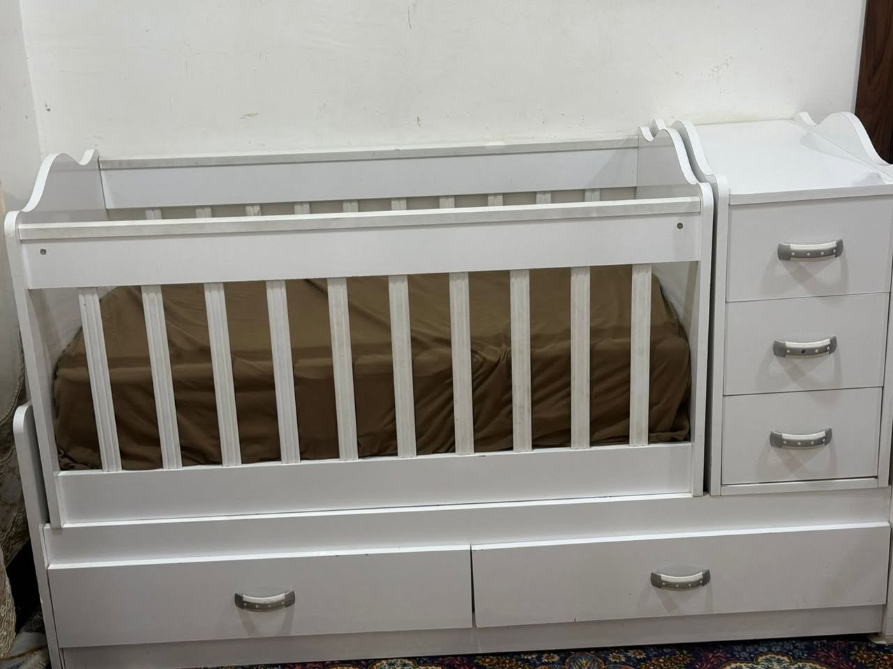 كاروكً مانستخدم للبيع السعر 150 ثقيل درجه اولى ثلاث مجرات
***********
