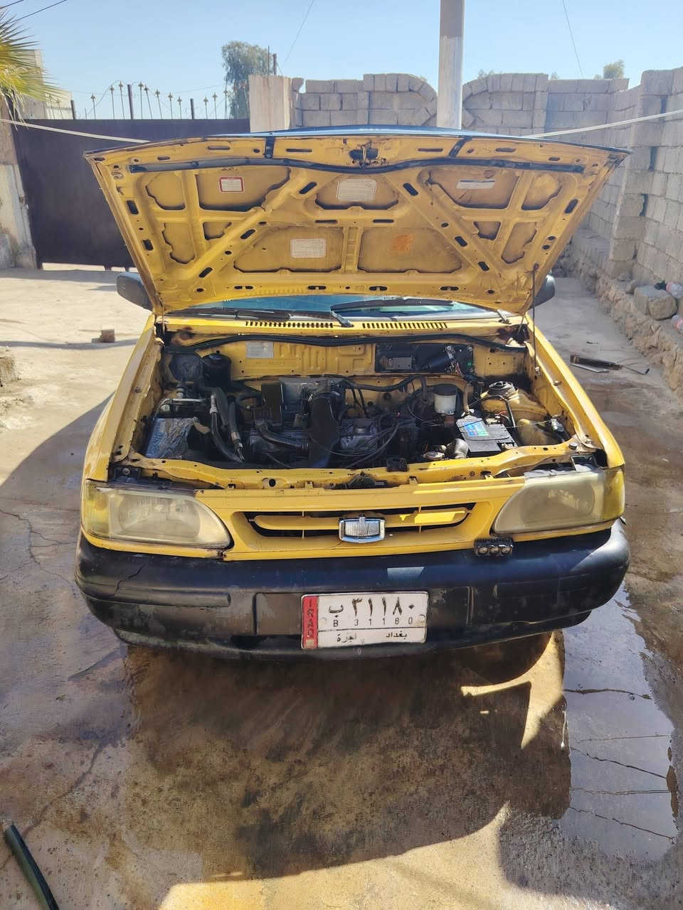 السلام عليكم سايبه موديل 2011رقم بغداد مشروع وطني صاحبها بل موصل شرط وكالة وتحويل كير محرك شرط طخم صدر جديد تواير خمسه جديد هيه غرامات 100الف سيارة جاهزة السعر 15 تفاصيل ***********
