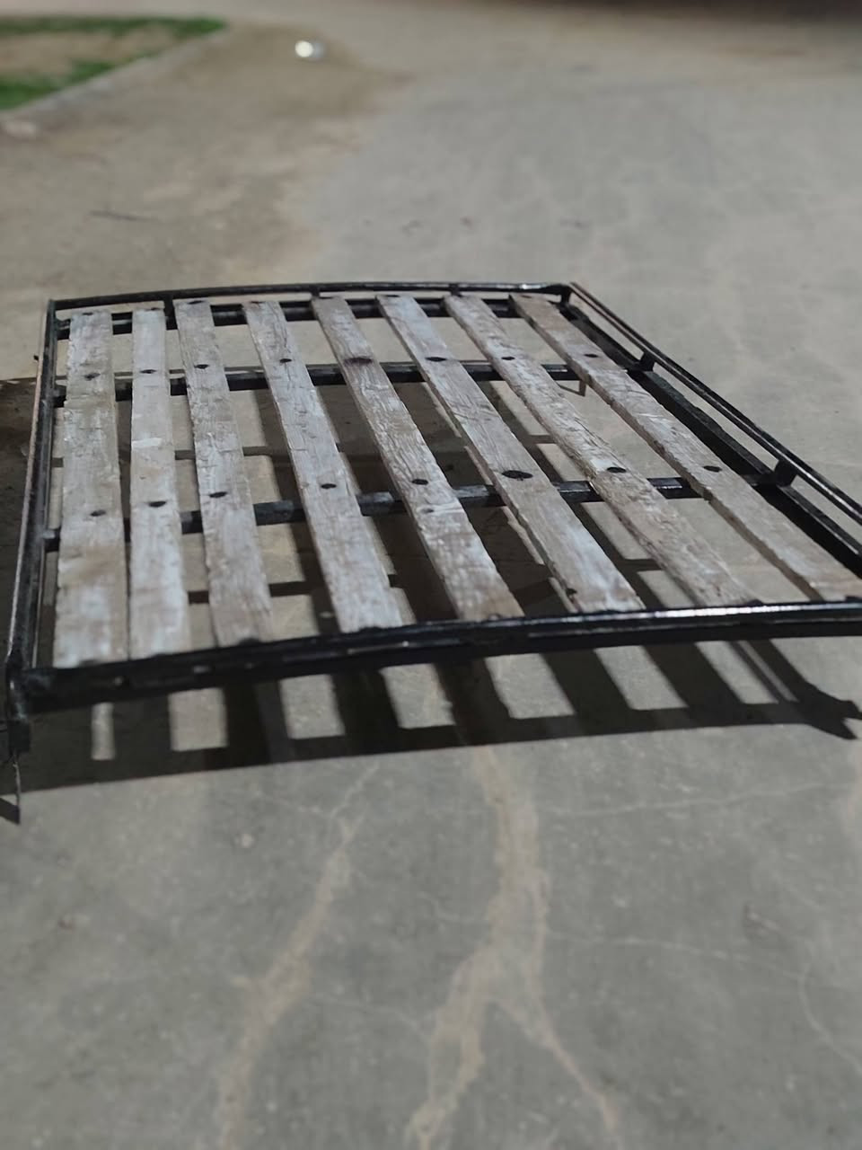 سيبايه للبيع مال كيا.. نفرات
***********
