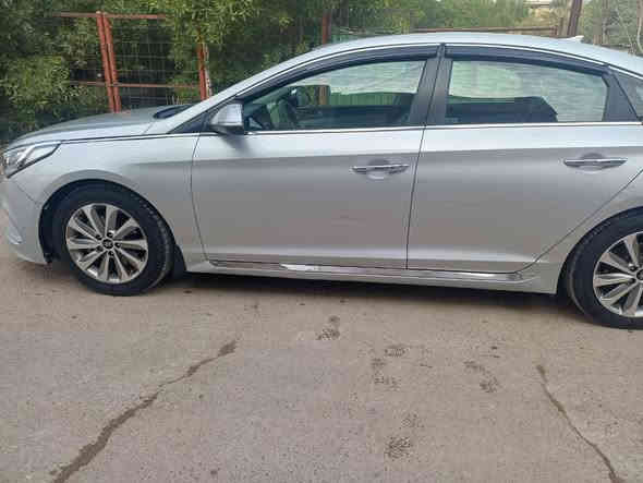 سوناتا 2016 سبورت فول مواصفات بصمه تشغيل و ابواب وجنطه وفتحه وتدفئه كشنات وحساسات ونقط عميه وارد امريكي ماشي 180 الف حادثها من امريكا جاملغ وباب فقط وبالعراق انظرب نفس الجاملغ ابيع على حطتها السياره رقمها نجف تحويل ثاني يوم مكاني بغداد العبيدي حي الرئاسه السعر 105 وبي مجال رقمي ***********
