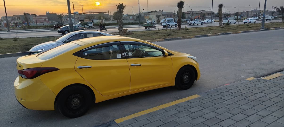 السلام عليكم النترأ موديل 2014 وارد خليجي 
سياره جاهزه حداده تخم تاير تبريد  مكفوله من ضربه قويه كير و مكينه مكفولت راعي سياره بل بصره يمي  سعر 100وبيه مجال رقمي *********** المكان البصره القبله) البصرة, العراق
