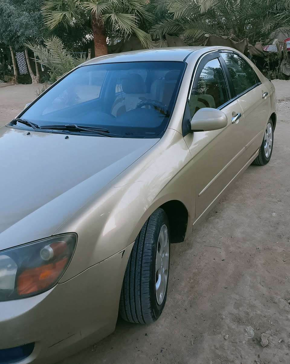 سبكترا موديل 9 رقم بغداد سياره بسمي محرك 2000 سياره نضيفه مال جناي سعره 100 وبيه مجال مكاني كربلاء الحسينيه مكلف بنشره رقم صاحبه ***********
