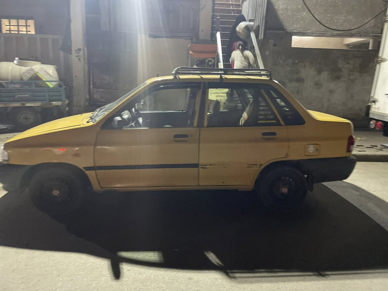 سلام عليكم
سايبه موديل 2013
كير مكينه شواصي مكفوله
بيهه بس باب مصبوغ
الباقي خير من الله
السعر 25 العنوان بغداد حي القاهره
***********
