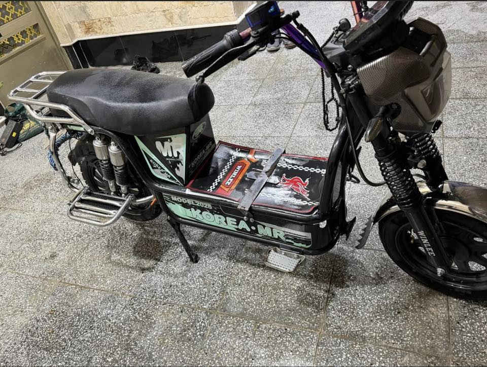 سلام عليكم دراجه هارلي لبيع سعر 425وبيه مجال حك الجيه دراجه مكفوله دراجه شاهزه لمشي مكاني بغداد مدينه الصدر و البلديات موجود رقمي ***********
