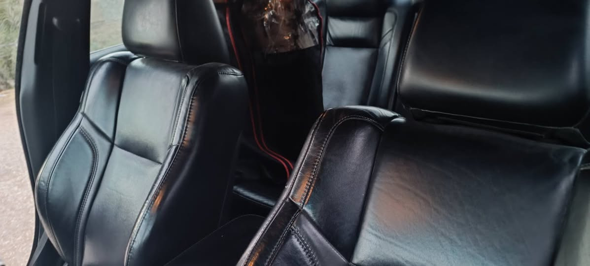 السلام عليكم جارجر للبيع الضرر جاملغ وبنيد وبيبان ثنين/ سياره فول مواصفات السعر 227وبيه مجال قليل موديل 21 اصل للاتصال على رقم ***********
