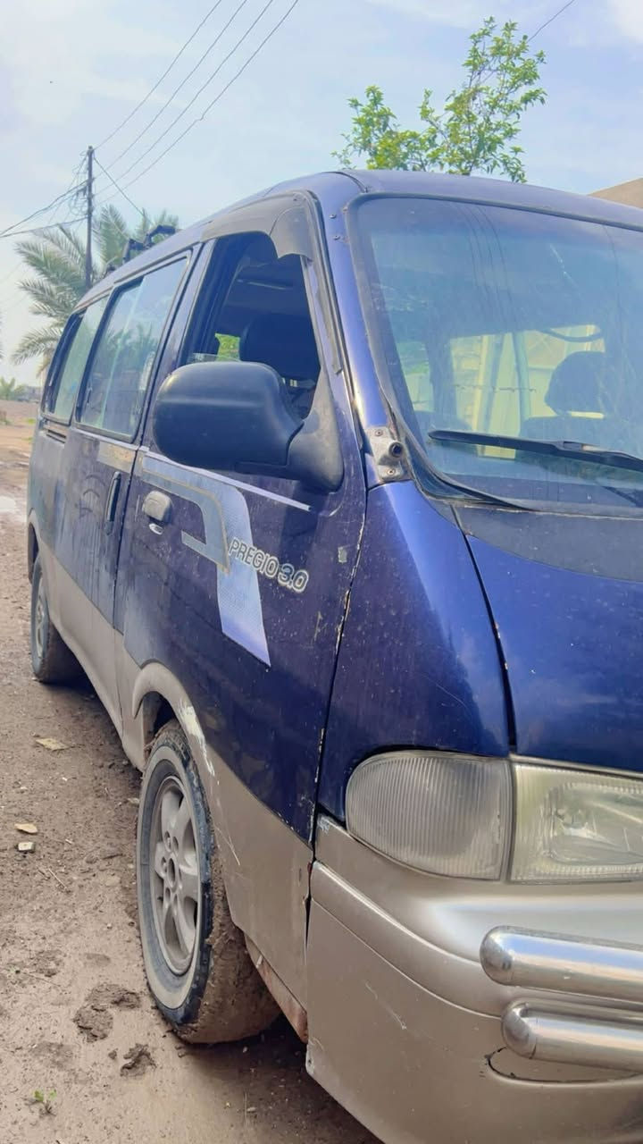 السلام عليكم للبيع كيا بريجو موديل 96 سياره جاهزه كير مكينه كله خير من الله سياره مال بيت تخم تاير بيهه مكاني بغداد بسمايه السعر 45وبيه مجال وشيطلع ع سياره اني حاضر يستقطع منه للاستفسار ***********
