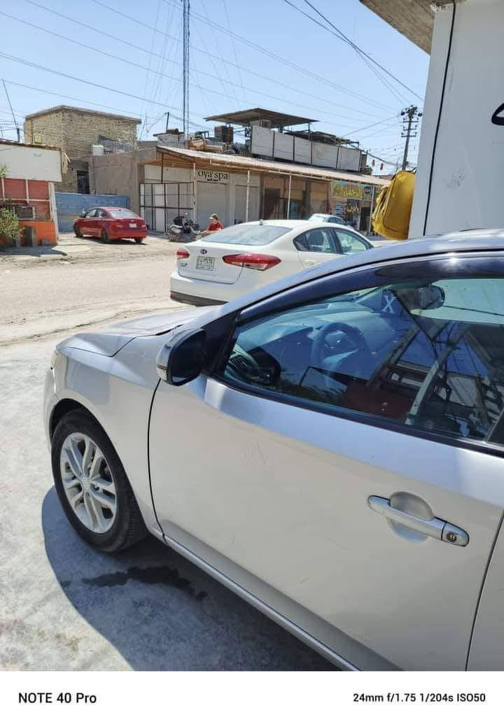 سلام عليكم
اقصاد اقصاد اقصاد مقدمه 50$
فورتي موديل 2012 رقم بغداد 
مكينه 200دوش فول مواصفات عده البصمه 
ضرر قطعتين تعمير درجه اولاى 
العنوان الشعب
***********
