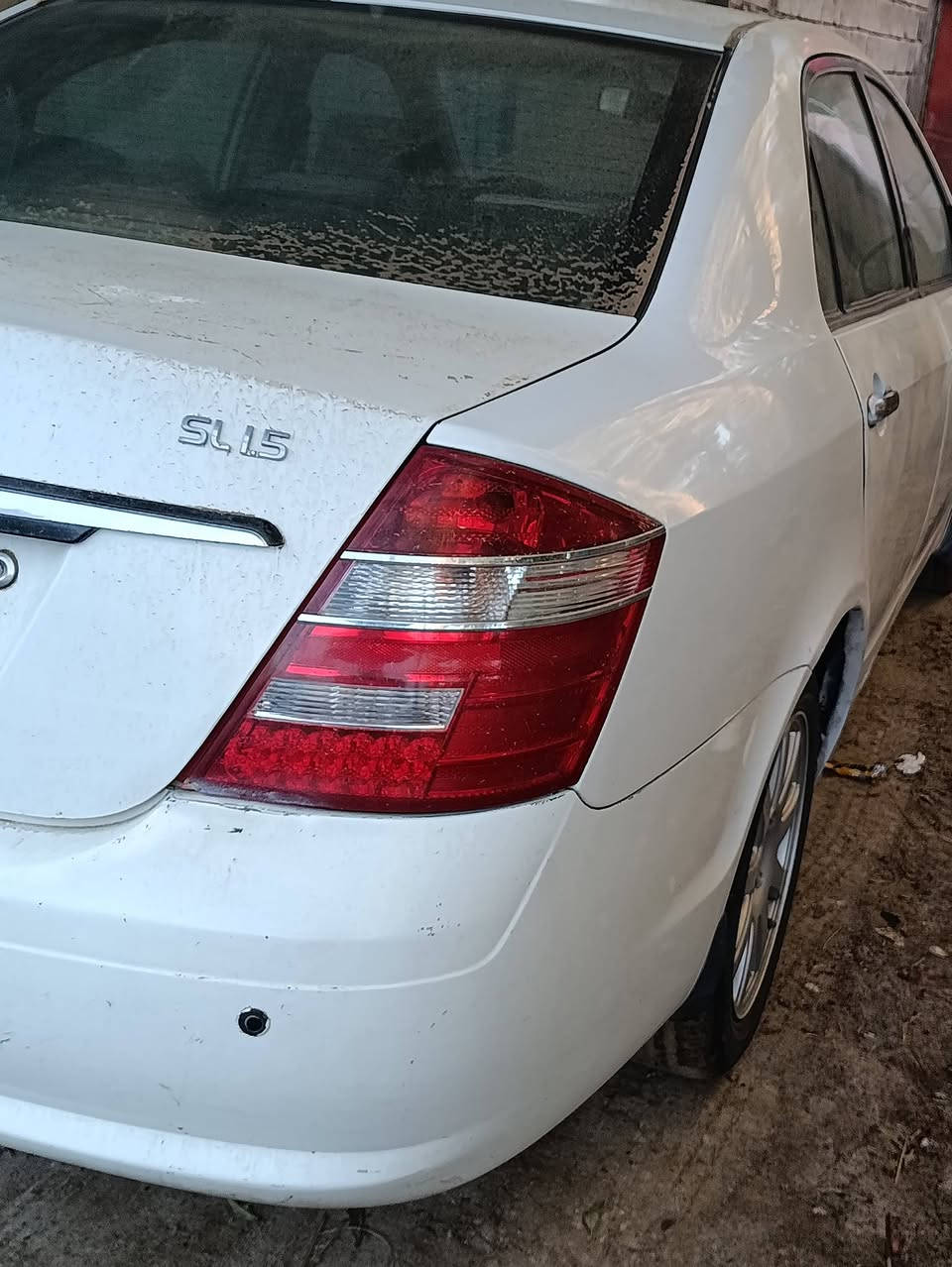 للبيع 13 بأسمي  ذي قار سنويه 30  مكينه كورلا نحله 1800 بيه تنقيص قليل كير عادي سياره جاهزه من كلشي بيه ضربه باب الخلفي بسيطه مصلح ع البارد سعر 44$ مكان ناصريه الغراف 
واتساب *********** فقط  لتفاصيل اكثر
