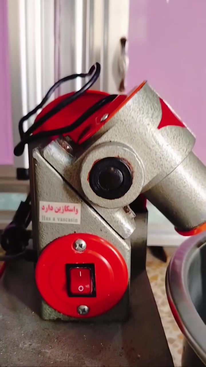 سلام عليكم عجانه للبيع ... جديدة ونضيفه استعمال قليل ... تشيل مابين ٤ونص الى ٤ كيلوات طحين ... ١٧٥ ألف  وبيها مجال للشراي .


**إذا كنت صاحب هذا الإعلان وتريد حذفه لأي سبب، رجاءا أرسل رسالة إلى الدعم الفني**