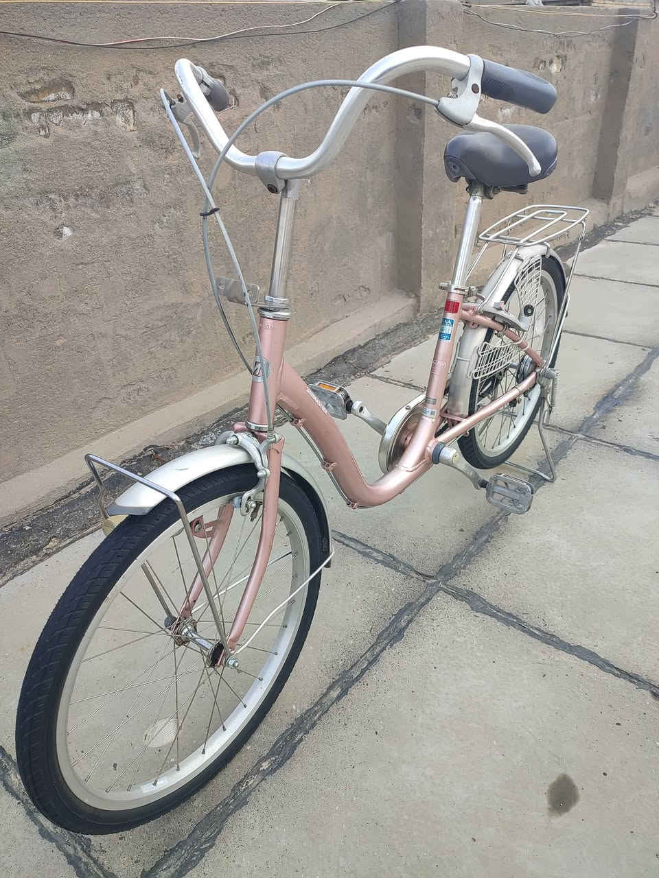 باسكل برجستون ياباني اصلي كله عل بلاد حجم 22
للاستفسار
***********
