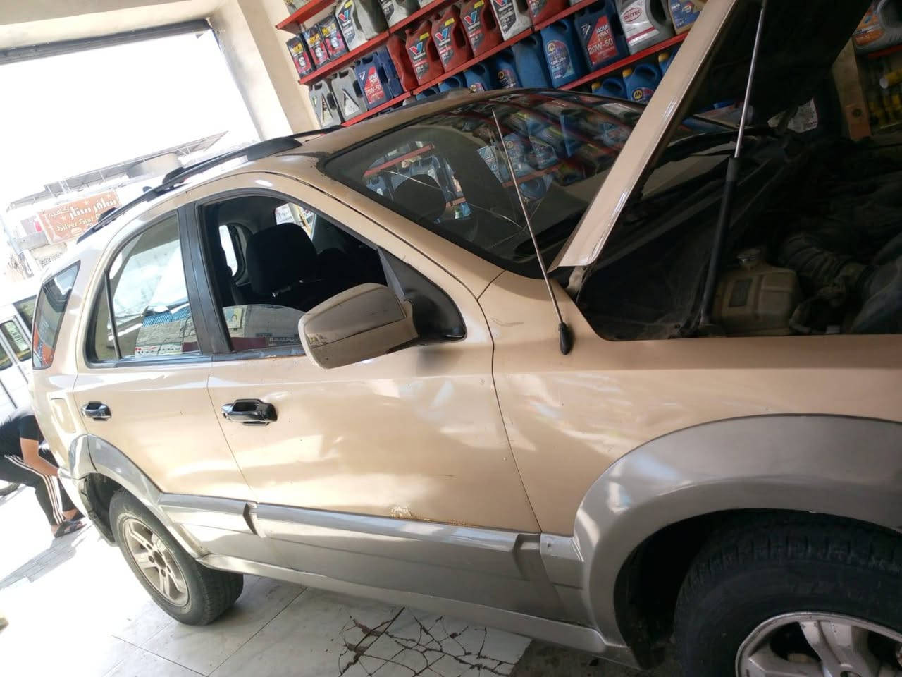 سلام عليكم من رخصت الادمن
سورنتو حاويه مديل 2003
جاهزه سيارا 
مكينه 3000بطه وكير بل جيس 
طخم تاير
حداديه طوبه 
دواخل حلوات 
لايت زنون 
بيها ارقام  
مكان سيارا بصرا 
سعر 50 وبيها مجال ترهم مراوس حسب القناعه 
***********
