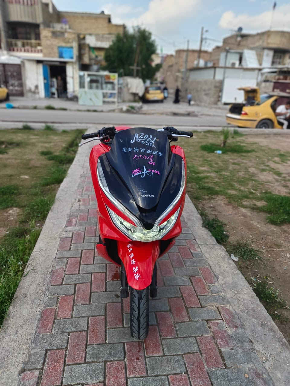 سلام عليكم بيس اكس جيل الثالث دراجه شلعه معدل حلوه حساسات كهربيات كله شغال سعر1650 عنوان مدينه الصدر رقمي***********
