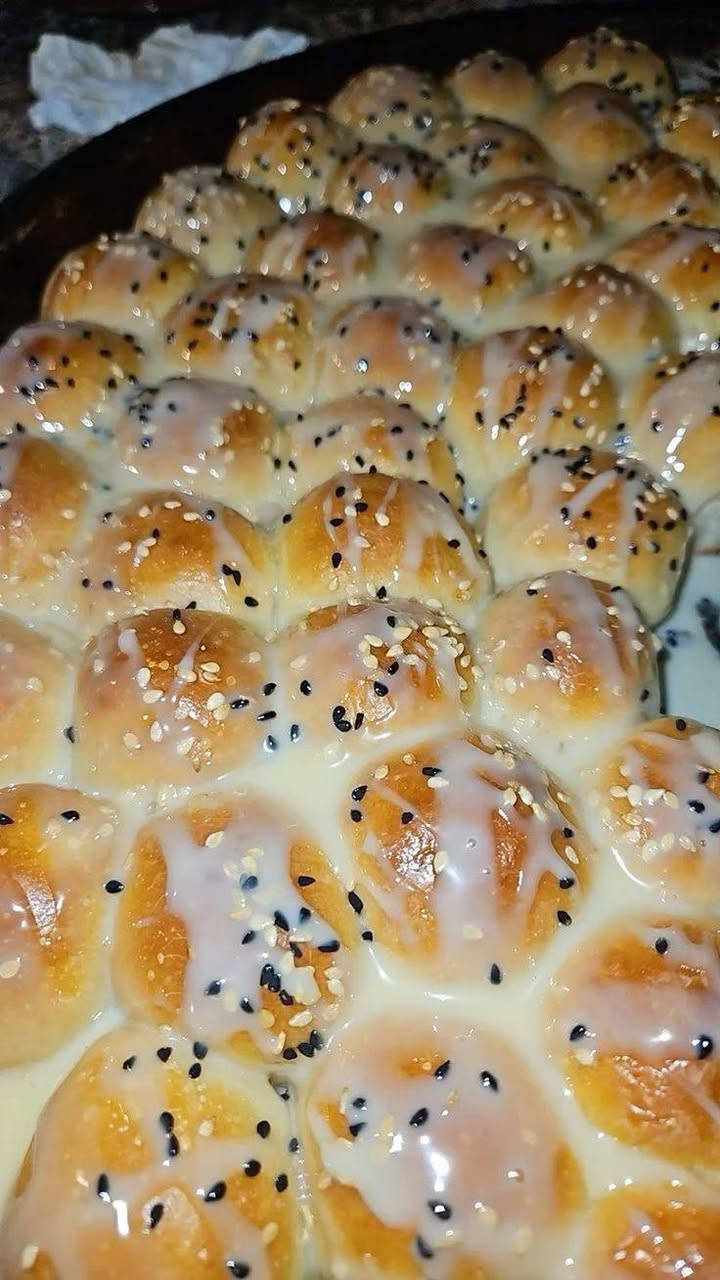 متوفر خليه نحل
متوفر خليه نحل بحشوه وبدون حشوه 
 حشوه نوتيلا وحشوه جبن 
 متوفر توصيل داخل الحمزه الشرقي فقط 
 للحجز والاستفسار واتس ***********
