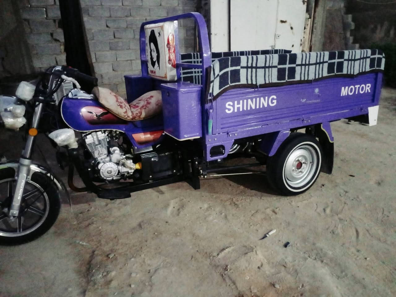 السلام عليكم للبيع ستوته موديل 23 الجديده مقفوله سعر خاص مكاني الخيرات ***********
