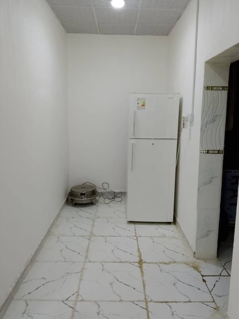 بيت المساحه مالته 370 وقف سني اصولي مسجل قاطين شارع طريق الوسطي قرب مدرسه الصفراء قريب عالشارع السعر  100 وقابل للتفاوض***********

أدمن مجموعات أبو مهره الربيعي للبيع والشراء والاعلانات
تابع الصفحه ليصلك كل جديد
