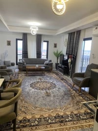 غرفتين • مؤثثة • باك لاند