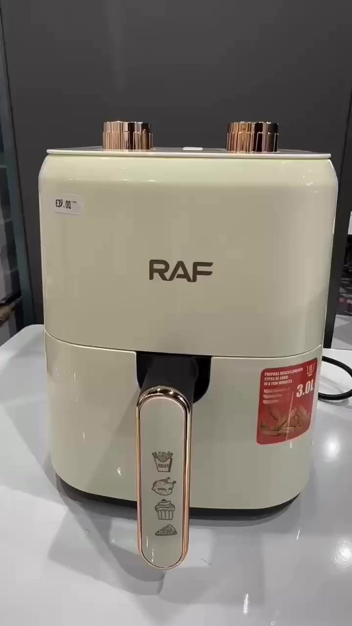 مقلاة راف الهوائية سعة 3 لتر - #الاصلي المنشأ ألماني🇩🇪💯
الأداة المثالية لعشاق الطعام اللذيذ والراغبين بالطهي الصحي. تتيح لك هذه المقلاة الهوائية تحضير أطباقك المفضلة بأستخدام كمية قليلة من الزيت أو بدونه،
مع الحفاظ على قرمشتها وطعمها اللذيذ. بفضل سعتها الكبيرة التي تبلغ 3 لترات، تُعد هذه المقلاة الهوائية مثالية لجميع أفراد الأسرة 

قلي صحي: حضّر أطباقًا لذيذة بنسبة دهون أقل تصل إلى 80% بفضل تقنية الهواء الساخن. استمتع ببطاطس مقلية مقرمشة، ووجبات خفيفة مقرمشة، ودجاج شهي، وغيرها الكثير، دون الحاجة إلى زيت زائد.

سعة كبيرة 3 لترات: تُسهّل هذه السعة الكبيرة تحضير وجبات لعدة أشخاص. مثالية للعائلات أو لتحضير كميات كبيرة.

تحضير سريع: مع محرك قوي بقوة 1300 واط، يصبح طعامك جاهزًا في دقائق. لا مزيد من أوقات الانتظار الطويلة!

درجة حرارة ومؤقت قابلان للتعديل: مع تحكم قابل للتعديل في درجة الحرارة ومؤقت عملي، يمكنك التحكم الكامل في تحضير أطباقك. تصميم صغير وأنيق: تتناسب مقلاة راف الهوائية البيضاء تمامًا مع أي مطبخ، بفضل تصميمها العصري والموفر للمساحة.

سهلة التنظيف: بفضل السلة القابلة للإزالة والسطح غير اللاصق، يسهل تنظيف هذه المقلاة الهوائية بسرعة.

خالية من روائح الزيت: بفضل استخدام كمية قليلة جدًا من الزيت، لا داعي للقلق بشأن الروائح الكريهة في مطبخك

#الاصلي المنشأ ألماني🇩🇪💯

لكم حق فحص الطلب بوجود المندوب اذا مو نفس طلبكم يرجع
للحجز والاستفسار مراسلة الصفحة وتدللون 🌸😘


**إذا كنت صاحب هذا الإعلان وتريد حذفه لأي سبب، رجاءا أرسل رسالة إلى الدعم الفني**