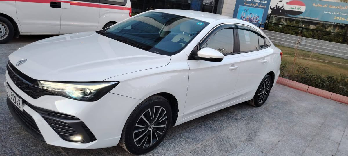 السلام عليكم
MG 5 بلاس
موديل : 2025
المشي : 22.000 (زيرو)
اللون : ابيض
رقم : بغداد تحويل مباشر
المواصفات :
1_ تحكم ستيرن
2_ اشاير مري
3_ حساس خلفي
4_ لد نهاري
5_ بك لايت لد
6_ لايت زينون عدسات
7_ شاشه اندرويد
*السياره مغلفه كشنات جلد نفس شكل المخمل الاصلي (250الف)
*الكاعيه مغلف جلد 
*الجام مغلف عازل حراري (180 الف) 
يعني تبريد فووول وعزل حراره فووول .
السياره على وضع الشركه  
السعر الحالي (119$) ***********
مكان السياره :بغداد الكاظميه او حي الجهاد بغداد, العراق
