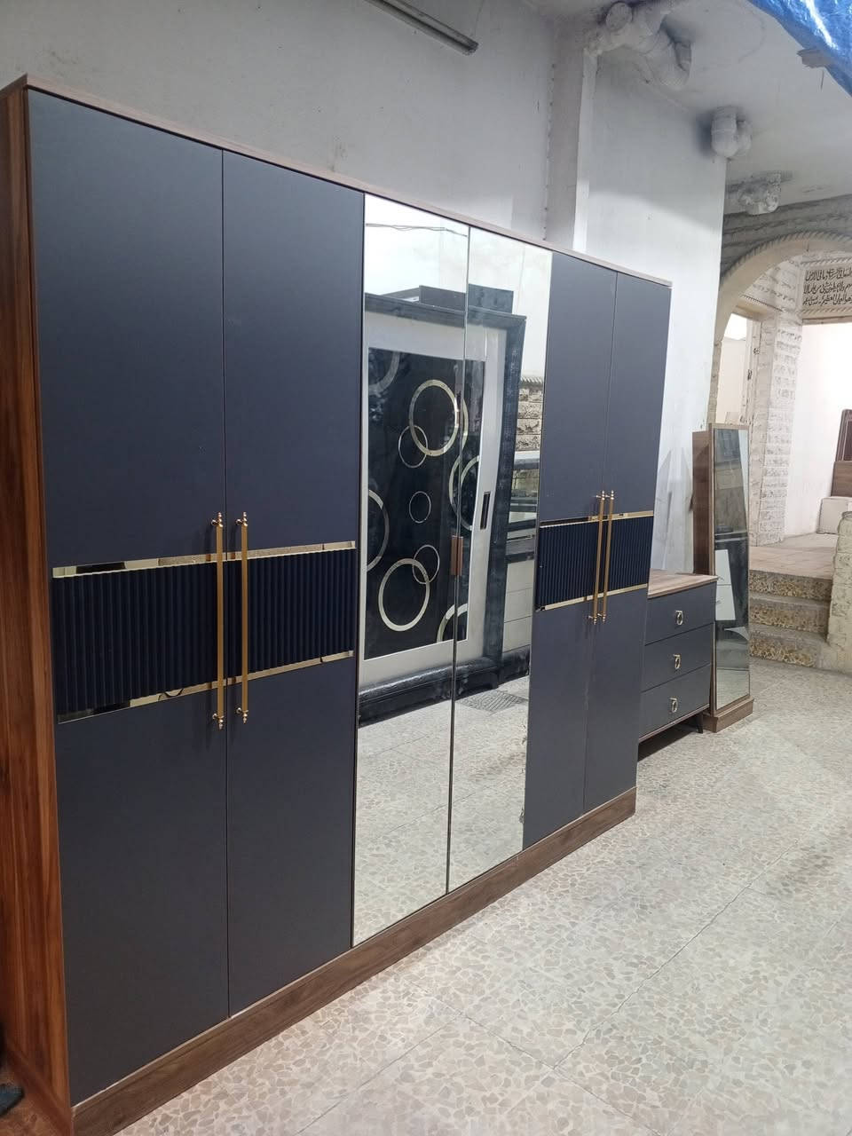 غرفة نوم تركي مستعمل تتكون من 6 قطع نظافة 100%100...
عنوان المعرض.   
معرض الحياة ..موصل سايدين القادسية الثانية مجاور مجمع الضمان الطبي او شركة أسيد للاتصال او الاستفسار ***********
***********
يتوفر واتساب الشد والنقل مجاني داخل الموصل وضواحيها
