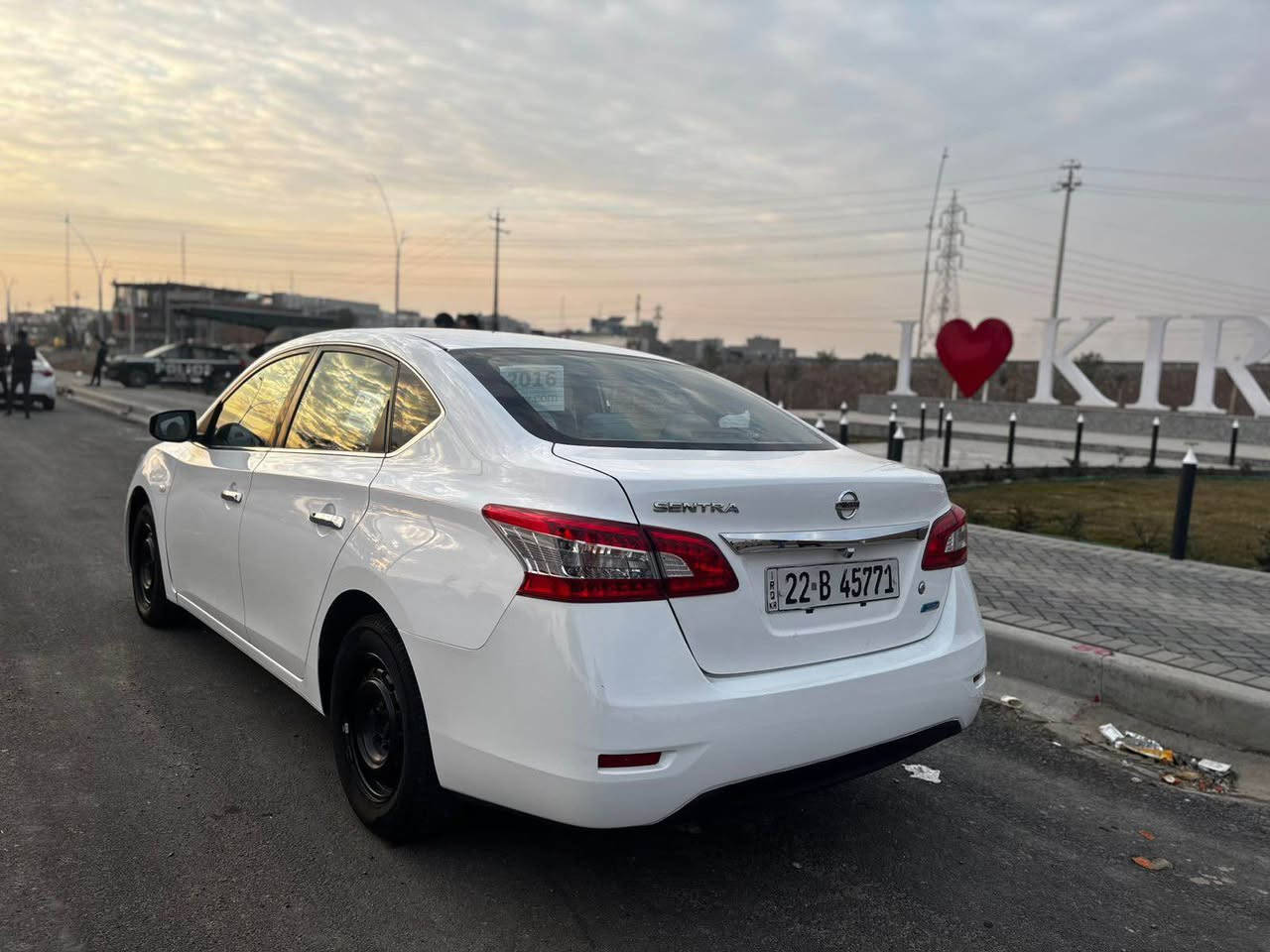 سلام عليكم نيسان سنترا 2016 خليجي سنوية ورقم جديد بيها بطاقة بانزين سيارة باسمي شرط تحويل اربع تايرات جديد صدر امامي خلفي جديد بدون نقص السيارة بيها بونيد صبغ مع شبر بجاملغ امامي كير محرك شرط بدون عيب مكان سيارة كركوك السعر 115 بيها مجال شراي اتصل *********** ب كركوك, العراق
