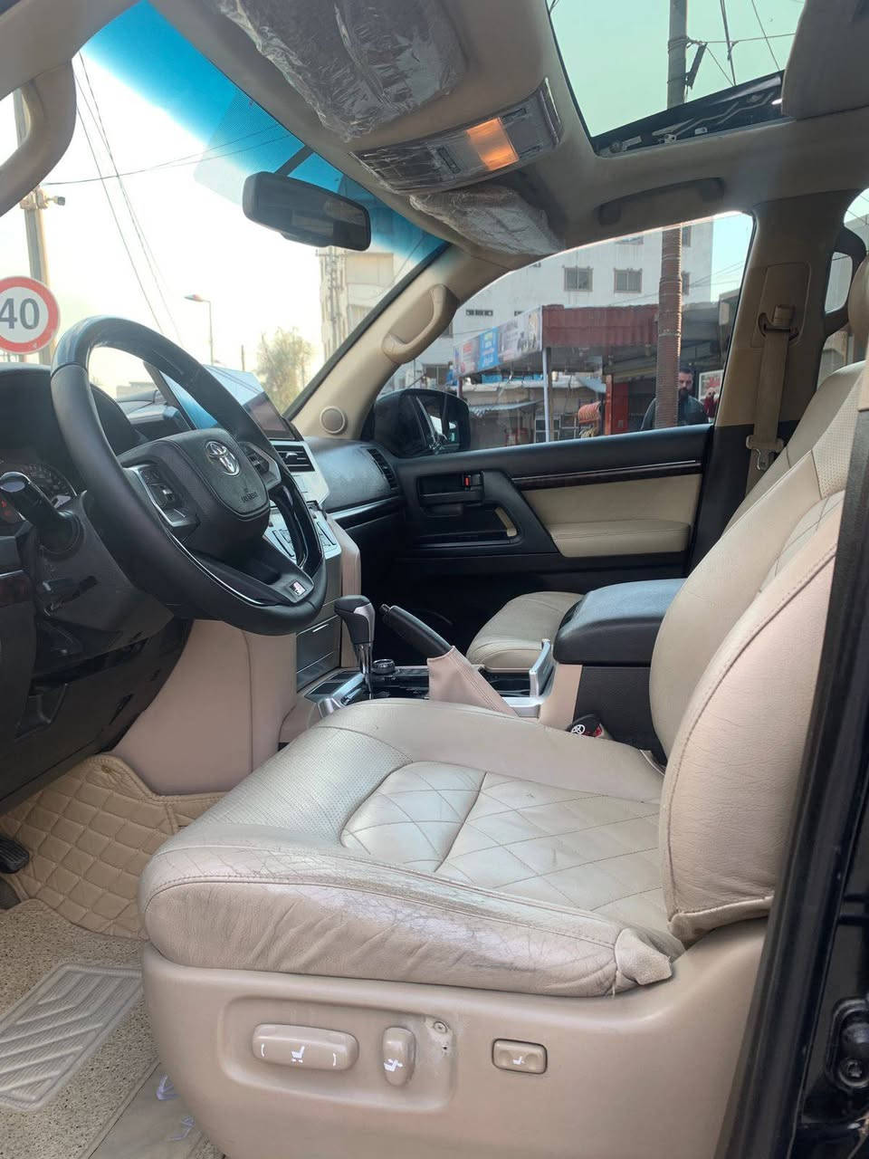 ▪️لاندكروز 2011 گۆڕاو بۆ 2024 ▪️
▪️مواسفات GXR فوول سلایت ▪️
▪️مەکینە V6 گێڕ و مەکینە کەپس ▪️
▪️رەقەم هەولێر سەنەوی بەسەرنەچووە ▪️
▪️سبوغ عامە وەرگەڕاوە ، جەمپێکی پێش هەیە▪️
▪️مەودای رۆیشتن / ٢٤٠ هەزار کم ▪️
▪️شکل کامل گۆڕاوە  دەرەوە و ناوەوەی ▪️نرخ ٣١٥ $ أربيل, العراق


**إذا كنت صاحب هذا الإعلان وتريد حذفه لأي سبب، رجاءا أرسل رسالة إلى الدعم الفني**