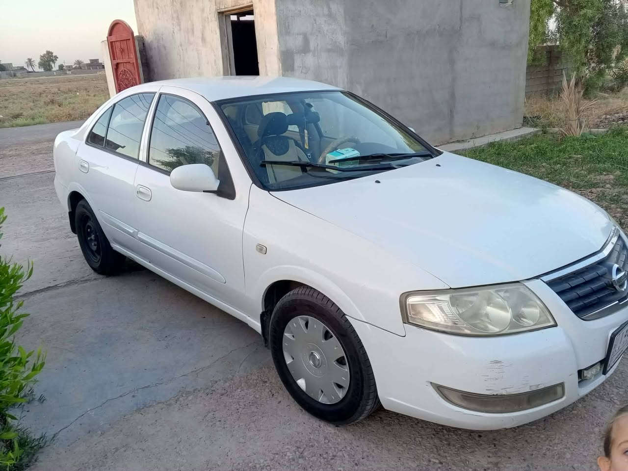 نيسان سني مديل،2009 بلادي اي ضربه مابيه مكينه 1600 قبق ابيض  كلشي شغال بيه تبريد ثلج كير محرك كله مكفول وخير من الله وعنوان ديالى وسعر 105//
***********
