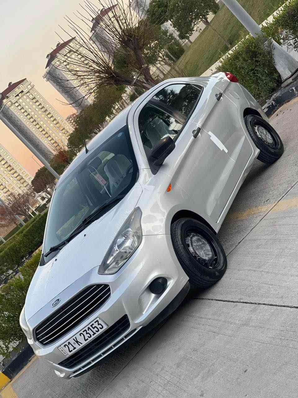 فۆرد فیگۆ ٢٠١٦
گێڕ و مەکینەی نەکراوەتەوە بەشەرت
بۆیاخ یەک پارچە و یەک پەڵە 
بەبێ ناوگرتن   ١٤٠ کم ڕۆیشتوە
سەنەو تازەیە تا ٢٠٣٠
ناونیشان سلێمانی
نرخ ٧٧ گەڵا و معامەلەیەکی کەم
ژم  *********** السليمانية, العراق
