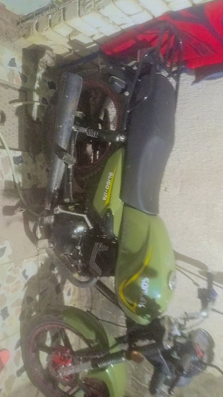 السلام عليكم دراجه للبيع الاسم سونيكس ماكس دراجه كامله محرك ما مفتوح مكان بغداد زعفره السعر 750 رقم الهاتف*********** موديل 24
