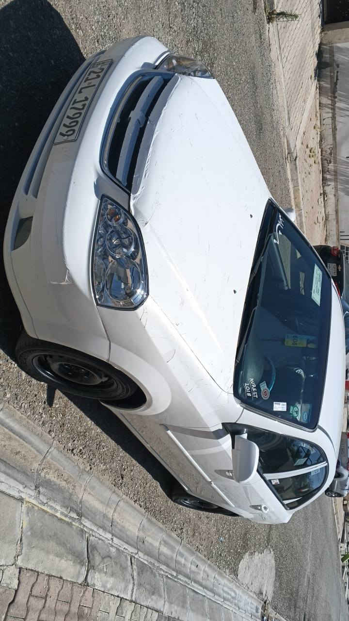 ‏ئۆپترا 
‏مۆدیل 2009
‏گێر ئۆتۆماتیک 
‏شاشە ئایپات و کامیرەیە 
‏گێر و مەکینەی بەشەرت تەبریت بەشەت 
‏سەیارەکە زۆر پاک و خاوێنە 
‏سێ پارچەی پێشی بۆیاخە بێناوگرتن لەگەڵ دوو دۆسەکە 
‏کۆبۆنی بەنزینی هەیە 
‏ژم. ***********
‏گۆڕینەوەش دەکەم
