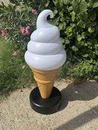 للبيع بعده بكارتونه 130  طول 110 مرتب بلاتسك ثقيل قوي 07721620280
