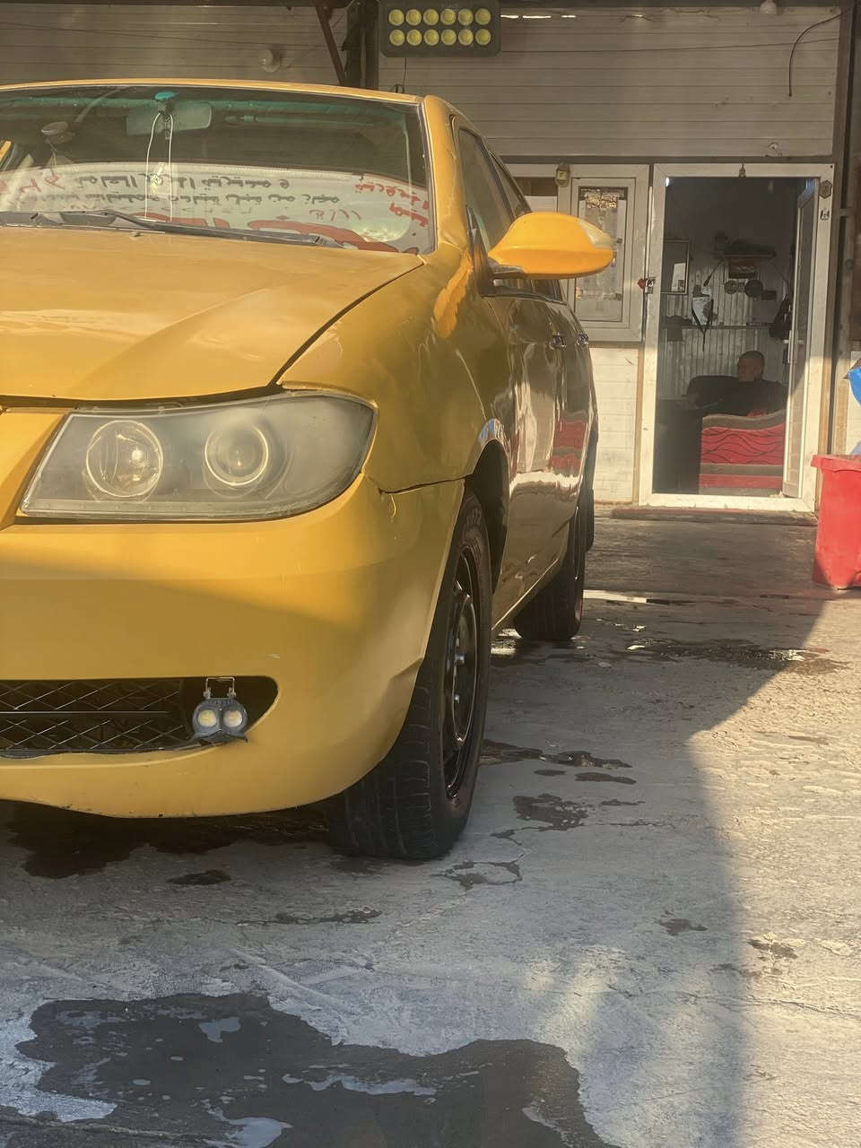 سلام عليكم ليفان كير ومكينة كورلة كير مكينة تبريد بس غاز سيارة خير من الله مكاني البياع 
الرقم ***********
