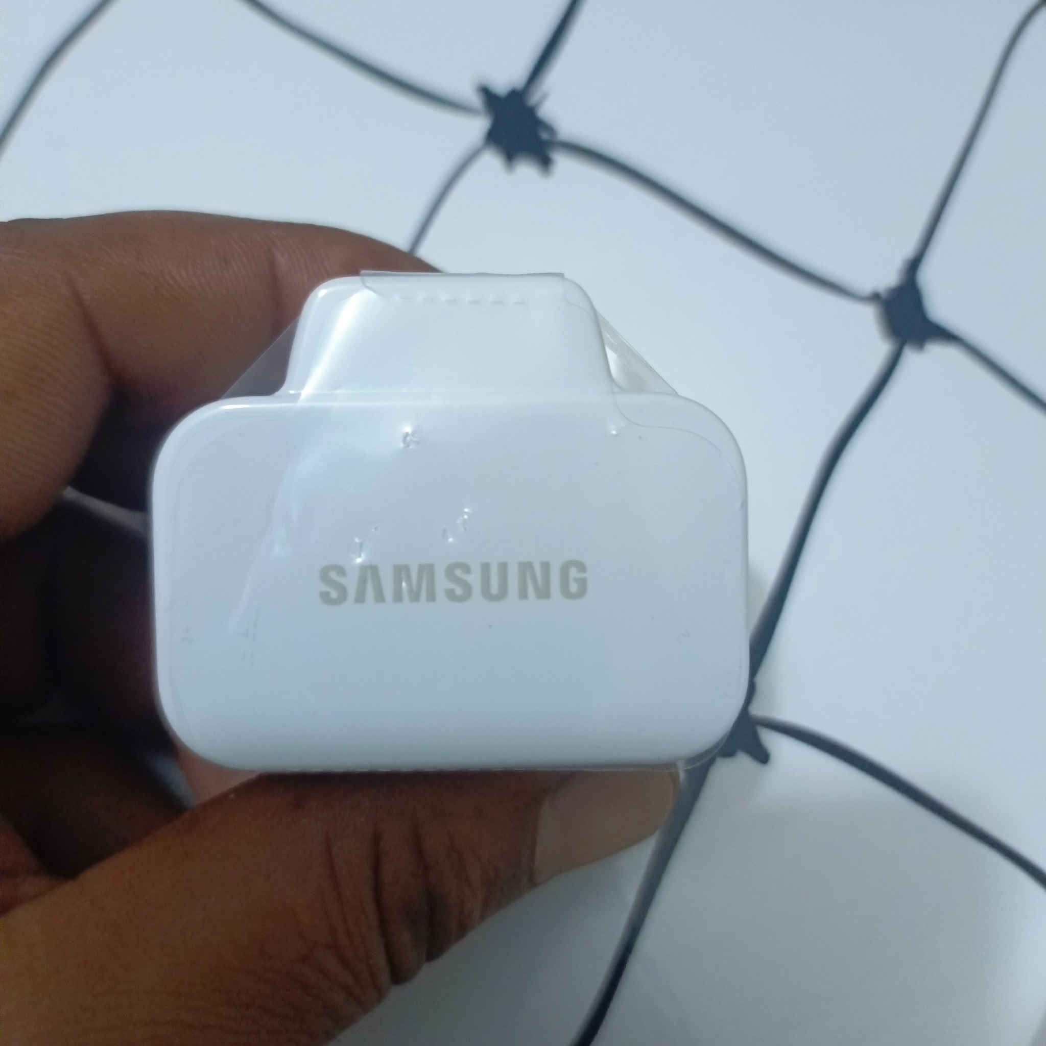 السلام عليكم 
شاحنات اصليه اصليه اصليه. منشأ فيتنامي
العدد تقريبا ١٠٠قطه بيع شلع السعر ٤الاف الوحده
واذا شراي تدلل انزلك بعد


**إذا كنت صاحب هذا الإعلان وتريد حذفه لأي سبب، رجاءا أرسل رسالة إلى الدعم الفني**