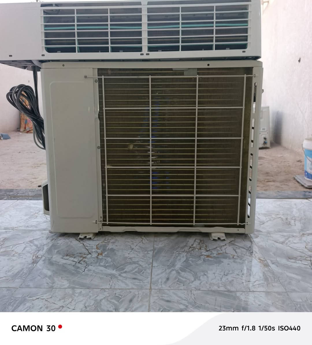 السلام عليكم سبلت جيبسون طن ونص للبيع اخو الجديد استخدام قليل كلش تبريد ثلج❄ غاز شركة ما داخل تصليح نهائيا كامل جيب وشد للاتصال على الرقم ***********
