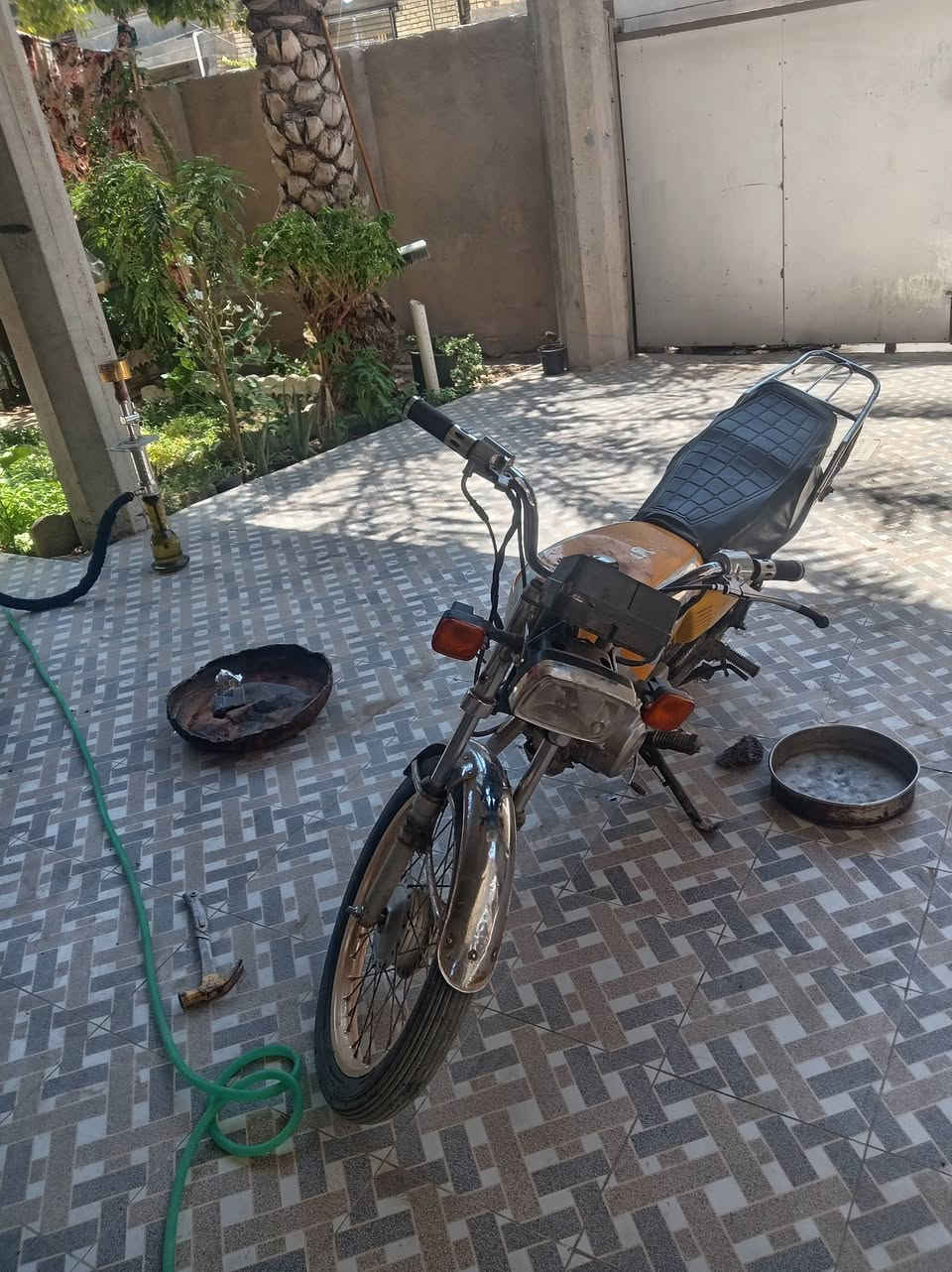 سلام عليكم ورحمة
دراجه للبيع ارشه ٢٠٢١ أوراق
كهربائيات كلها شغاله
 المكينه مفتوحه
السعر٢٧٥ وبيها مجال
مكانها بابل محاويل
من يود الاستفسار مراسلتي على الصفحه او الاتصال على الرقم التالي ***********
