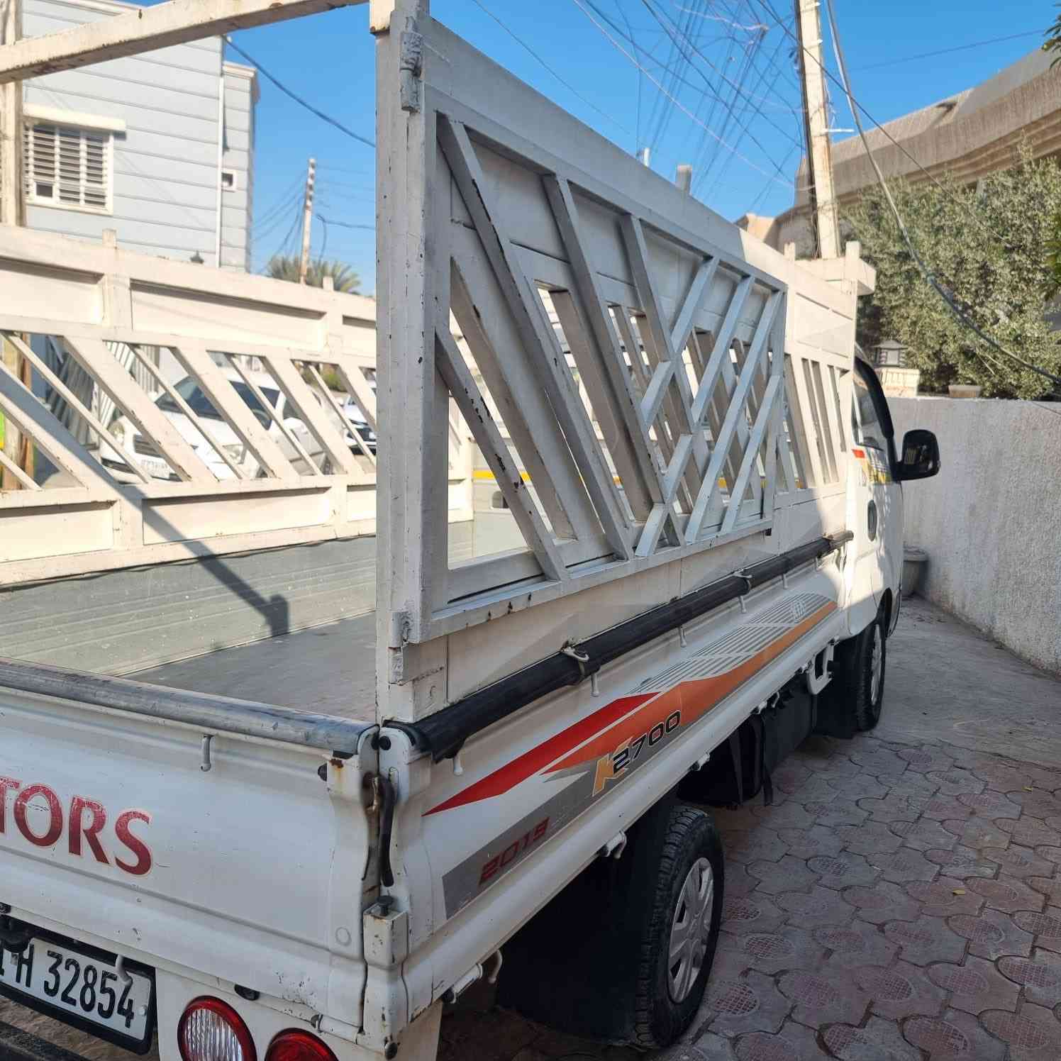 كيا  حمل موديل ٢٠١٩ ماشيه ٦٤ الف نظيفه ع البلد تحتوي ع محجر وتخم تاير مكفوله صدر ومحرك وكشر وشاصي السعر ١٤ الف وبيها مجال بسيط العنوان بغداد الدوره التواصل مع الرقم
***********
