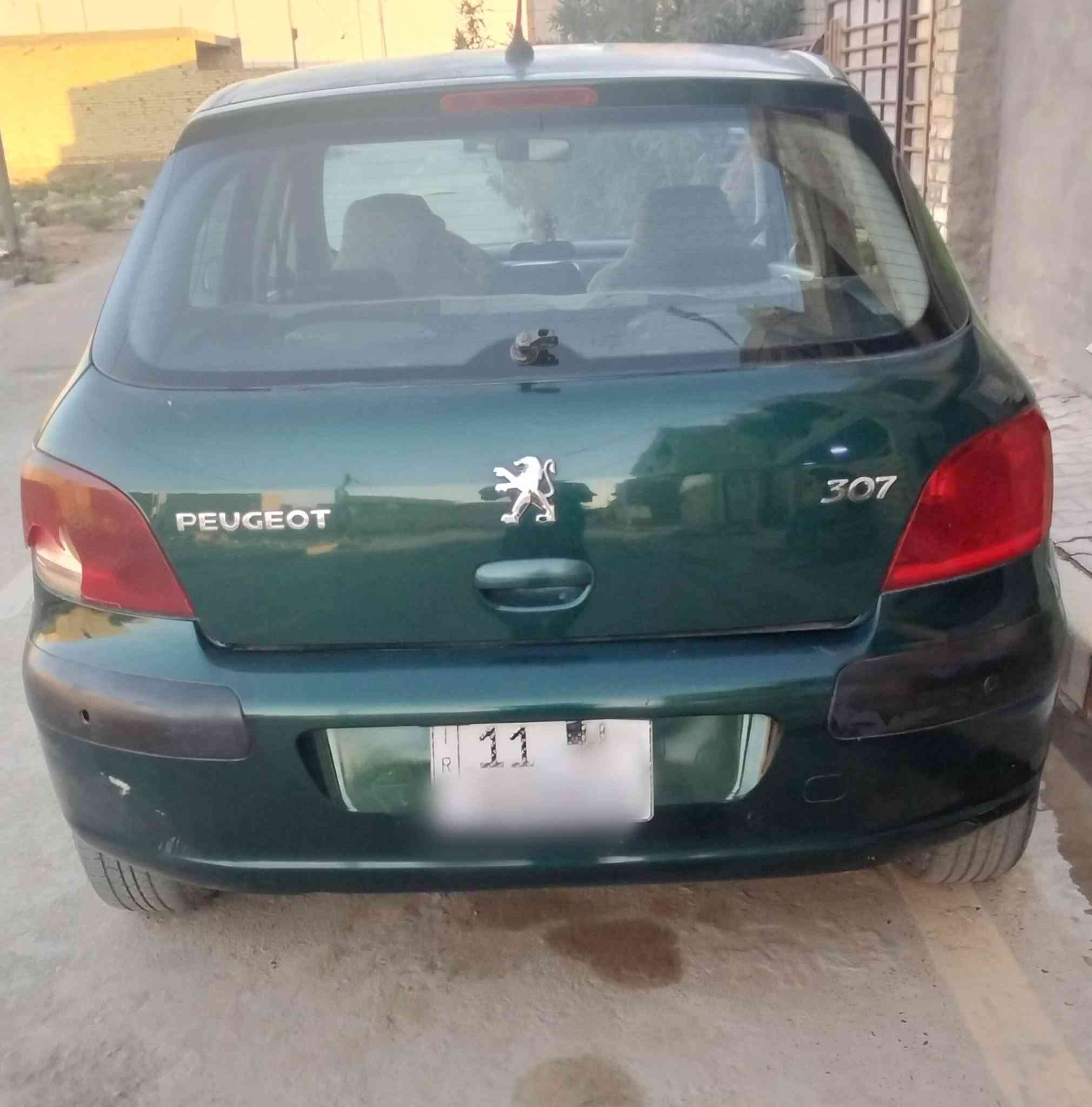 سلام عليكم بيجو فرنسي 307 موديل 2005 سنوية جديدة هزة جديدة السيارة كاملة مكينة و كير مكفولات رقم بغداد باسمي السعر 45 قفل 
الرقم ***********
