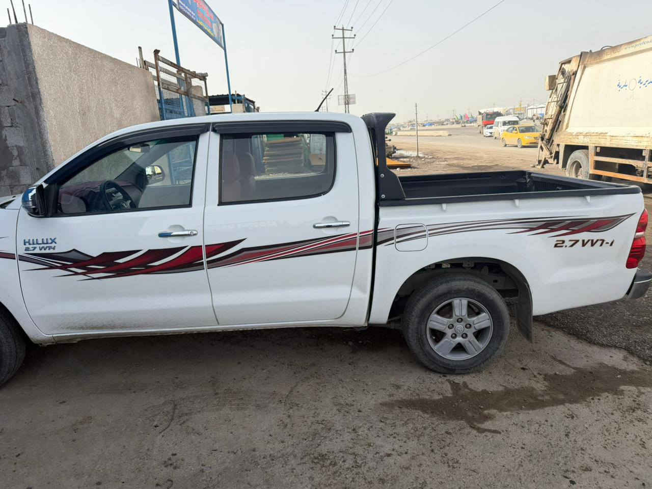 بيكم ١٤ ناصي ساس مكفوله صبغ وتبديل مدوشمه كامل ***********
215 وبيه مجال
