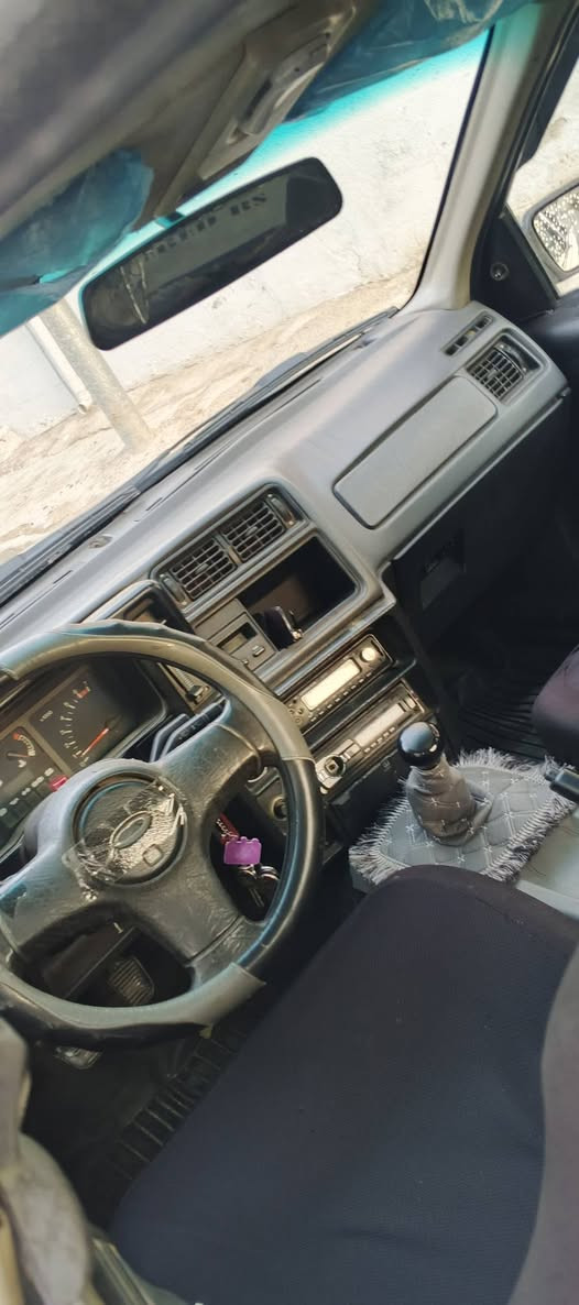 السلام عليكم 
فورد سيرا للبيع موديل 1991 
محرك قبغ اسود ، كابريته 
شرط المحرك  لا نفخ ولا صرف 
والكير عينه وكلج جديد 
داخلها كلش نضيف
جامات امامي كهرباء
كهربائيات كلها شغاله 
طخم تايرات جديد
صاحبه الشرعي موجود ويحول 
ينرادله بس اشارات امامي 
السعر 13 وبيه مجال للطيبين 
 ***********
