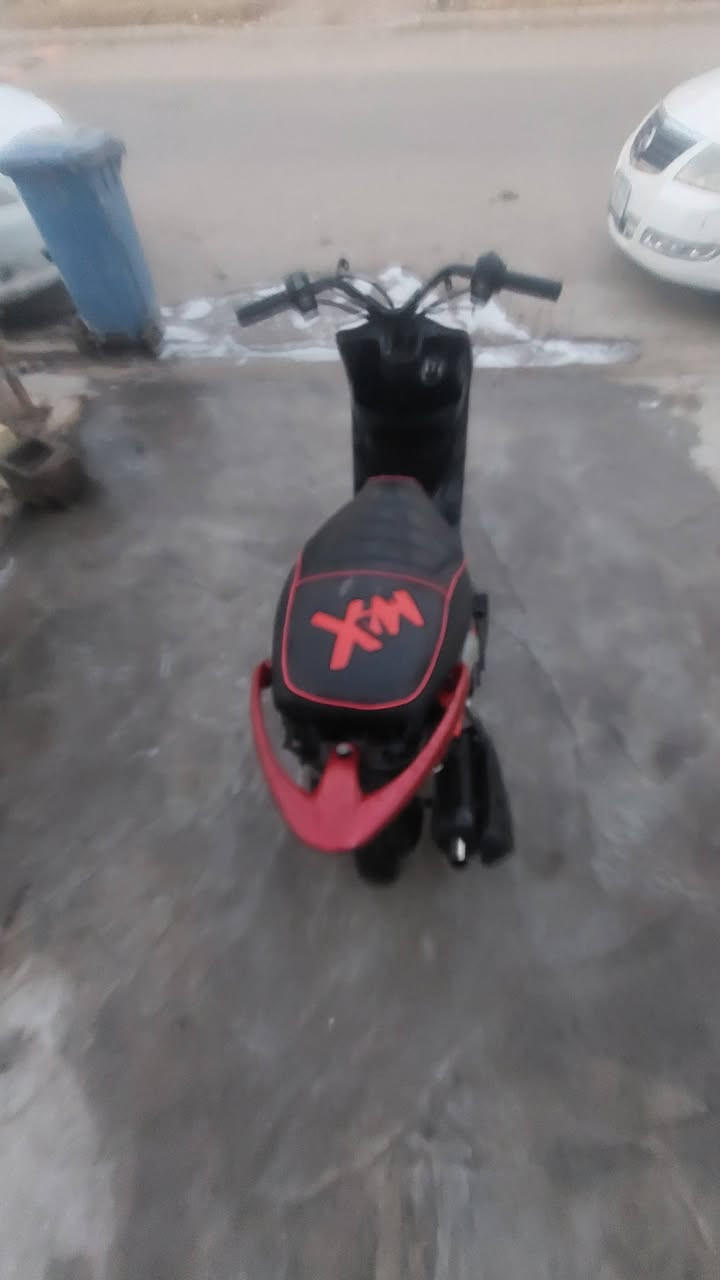 سلام عليكم دراجه ماكس عدله للبيع
الدراجه بوشتهه   55 شلعه تاكل الكاع معدل ما بيهه ما اعرف شبيهه تقفل على ل 50 ما اعرف بيهن انه  مكينتهه ناعمه لا تبخير ولا تنقيص مستعجل على بيعتهه ب 400 وبيهه مجال 
.
مكاني الصححفين فلكه القاضي 
. رقمي ***********
