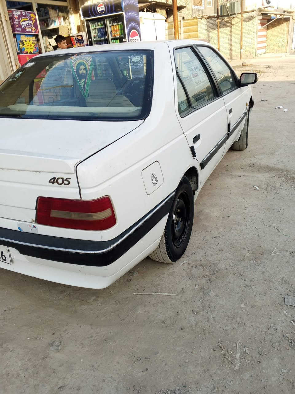 السلام عليكم لميس موديل 13 رقم بغداد تحويل مباشر
فيديو وصور واضحه 
السعر 45 
مكاني بغداد المشتل 
***********
