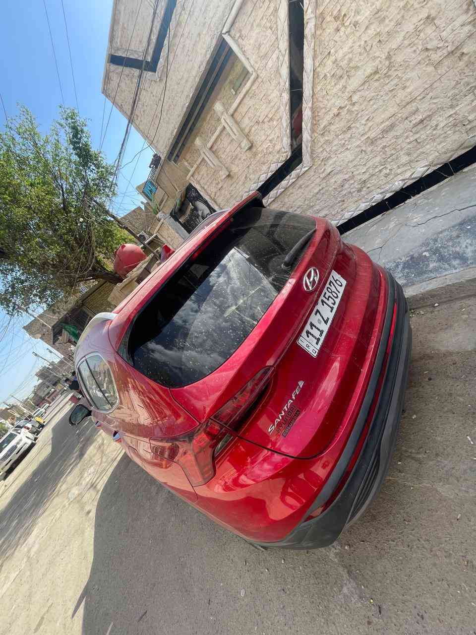 السلام عليكم سنتافيه امريكيه موديل ٢٠٢٣ رقم بغداد
اب اسمي بيهه قطعه صبغ فقط والباقي كفاله عامه 
السياره فول مواصفات عده الفتحه تصمه كامره لإدار
حساسات .. حداديه وتايرات عله وضع الوكاله تجي وشوف 
سياره مال بيت ... مكان السياره بغداد الشعب شارع صحه
السعر ١٧٠ وبيعه مجال بصيط حك جيتك وتدلل
***********
