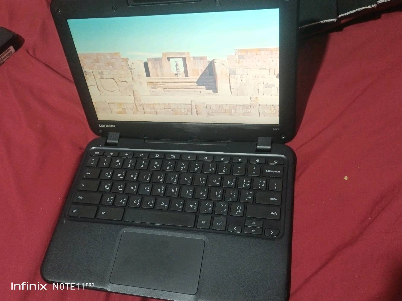 جهاز لابتوب Lenovo للبيع مع شاحنه +ماوس
للتواصل ***********