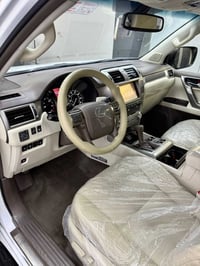 لكزس GX460 • ٢٠١٧ • ٧٧ الف