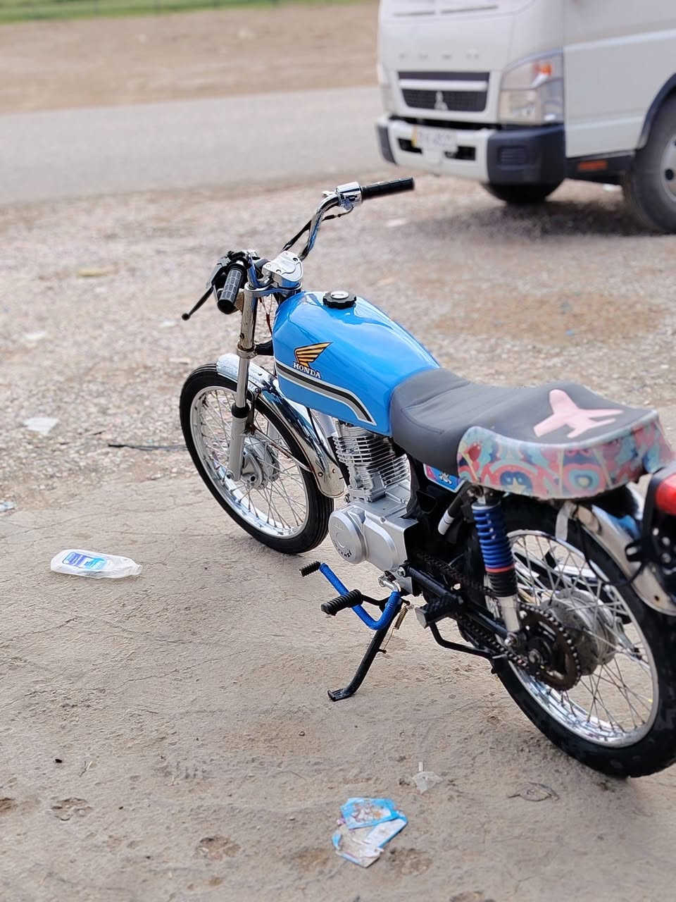 السلام عليكم أربعه كير مديل2025أوراق سكنروكيله بكربله مامتعوبه الدراجه ونضافه شوفة عينك مكينه فول جديده نوع لمكينه أنتنس دراجه مفوله سعر 600وبيه مجال رقم ***********
