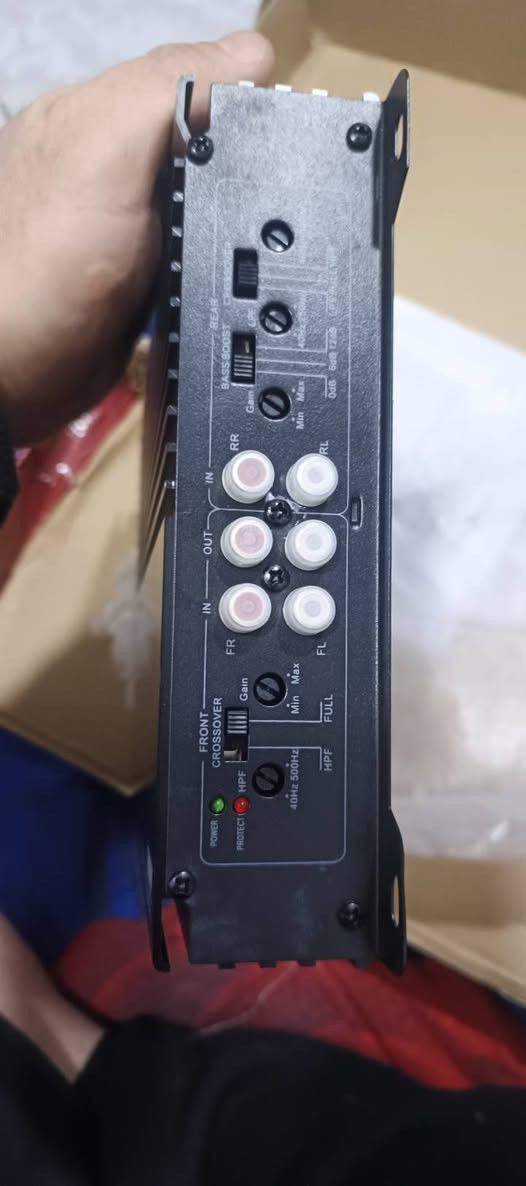 امبلفاير مضخم صوت سياره جديد7800واط
السعر 70


**إذا كنت صاحب هذا الإعلان وتريد حذفه لأي سبب، رجاءا أرسل رسالة إلى الدعم الفني**