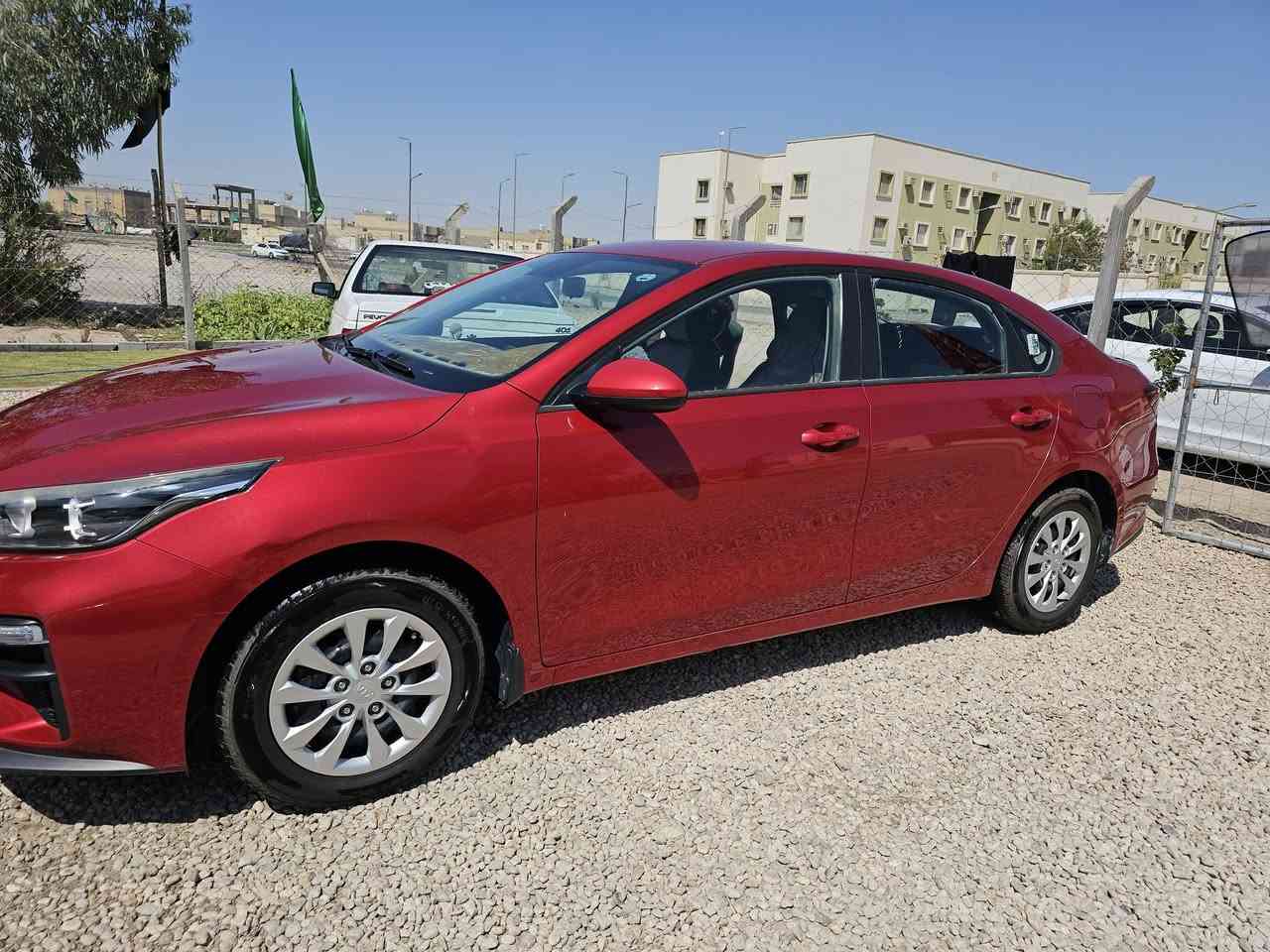 السلام عليكم
سيراتو 2020 
سنوية ساقطة صار سنة
رقم اربيل وكالة من شركة اوتحويل مباشر
كير مكفول ومحرك 1600 مكفول
حدادية جديده وكالة
تحكم جهتين
حساس خلفي
السيارة مكفولة من الصبغ والتبديل  بيها شخط ورصعة موضح بالصور
143 $
مكاني النجف الاشرف للتواصل 
***********
