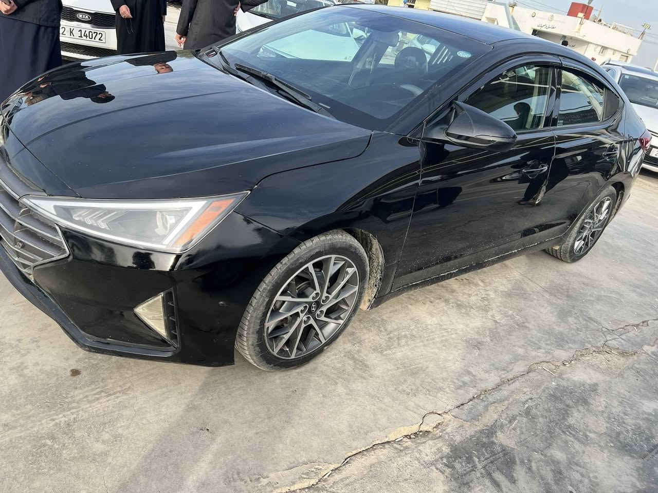 السلام عليكم/ الانترا للبيع موديل 2019 كلين بدون صبغ بيها ملاحضات خفيفه كير محرك شرط طخم صدر جديد سياره ماتصرف عليها كلشي السياره احلا من الصوره 
ترهم نقد وترهم مقدمه زينه مع الضمانات 

اتصل

‭0771 027 0722‬
