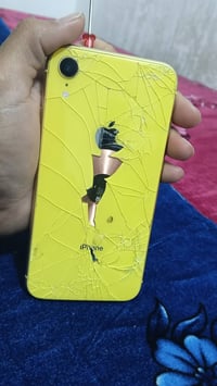 جهاز البيع عوزه شاشه جهاز شغال بي رمز 07741064058