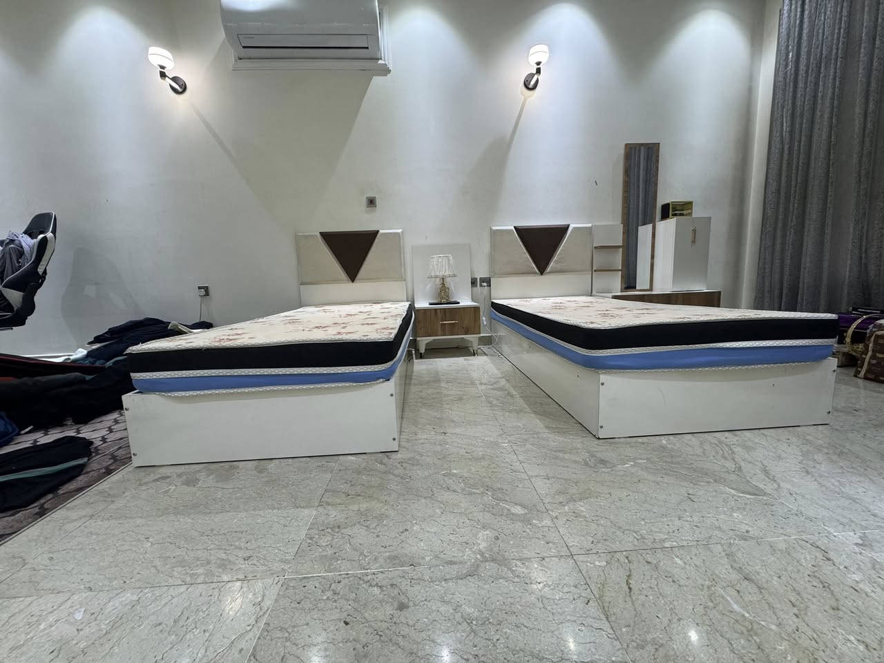 غرفة نوم سريرين مع تخت خشب السعر 450 الف بغداد زيونة


**إذا كنت صاحب هذا الإعلان وتريد حذفه لأي سبب، رجاءا أرسل رسالة إلى الدعم الفني**