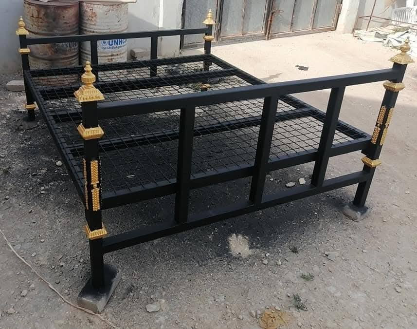 سلام عليكم
قريوله نفرين جديد
طول 200
عرض 200
سعر اتصل
***********
